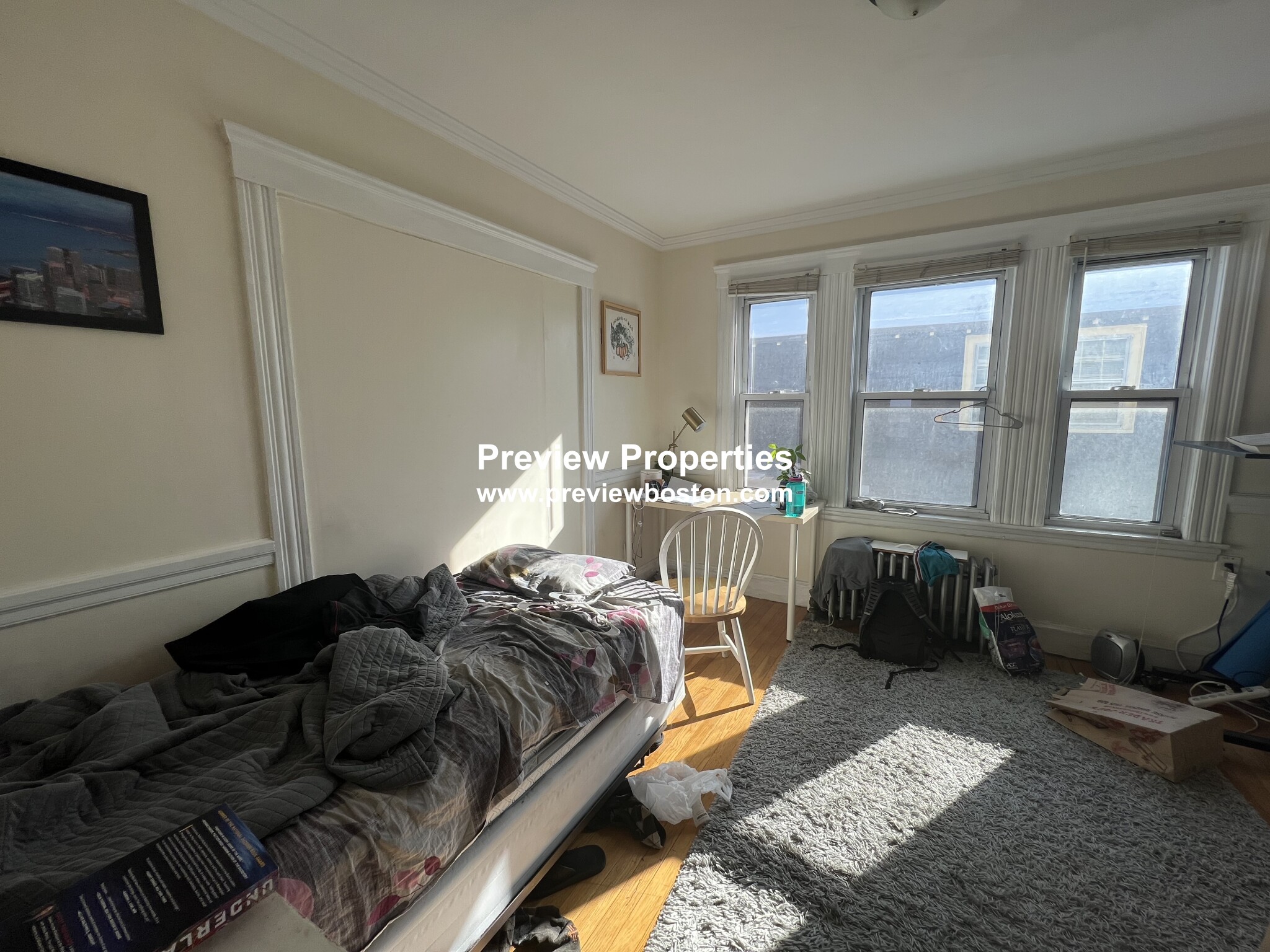 219 North Harvard, Brighton