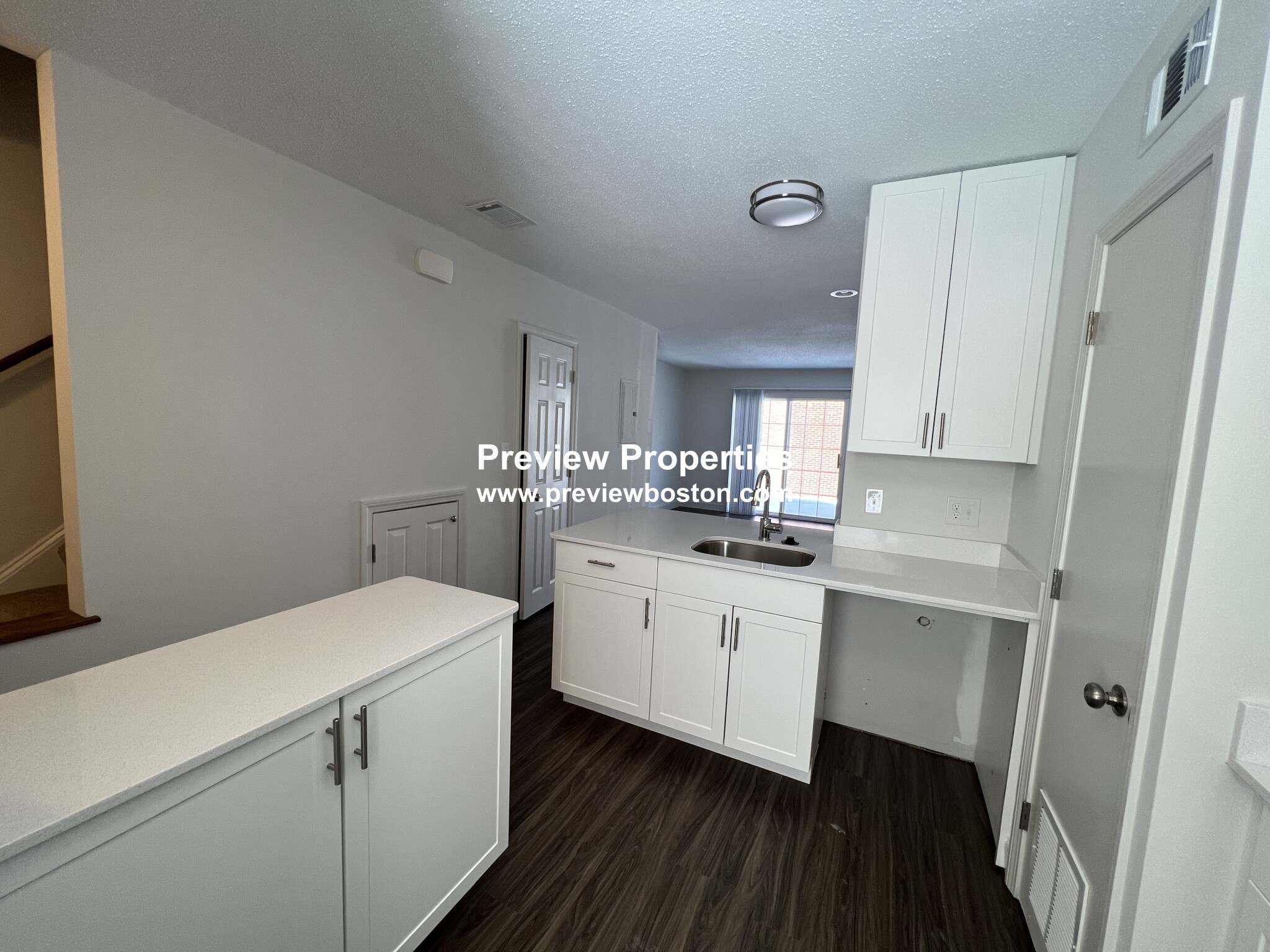2 bed, 1.5 bath apartment for rent at 1 Windsor Ridge Dr Unit 208, Westborough — photo 2 of 25