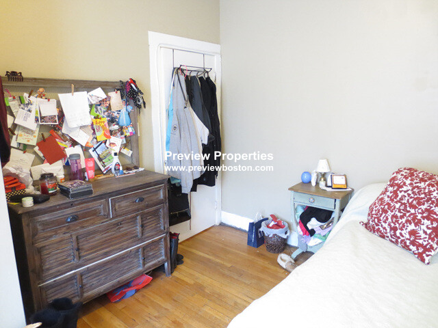 11 Gorham St, Allston