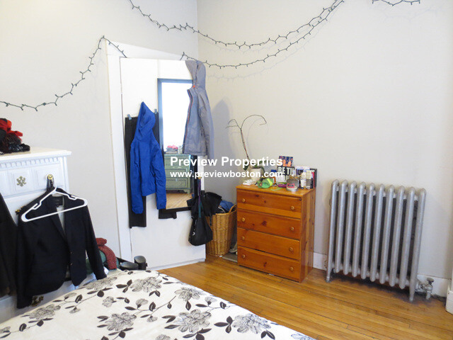 11 Gorham St, Allston