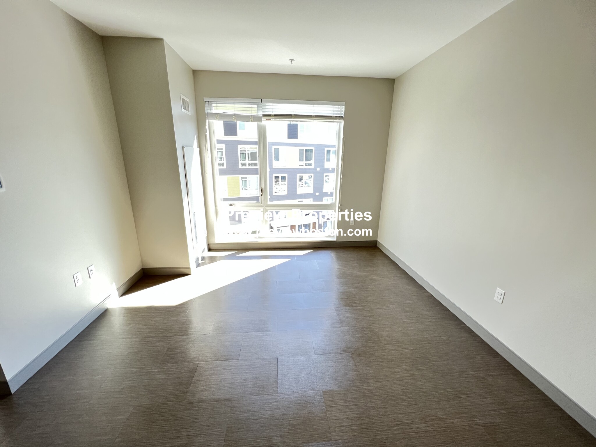 3686 Washington St, Jamaica Plain