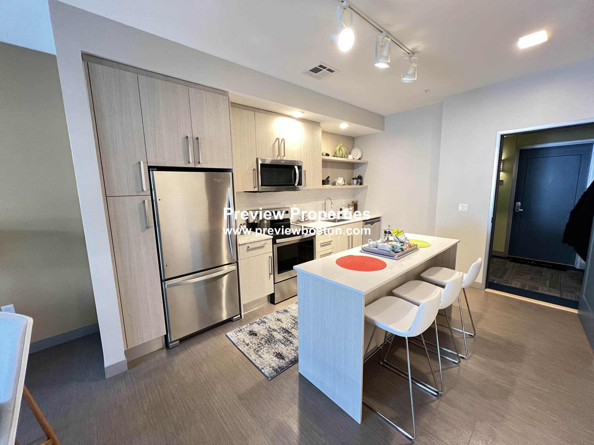 3686 Washington St, Jamaica Plain