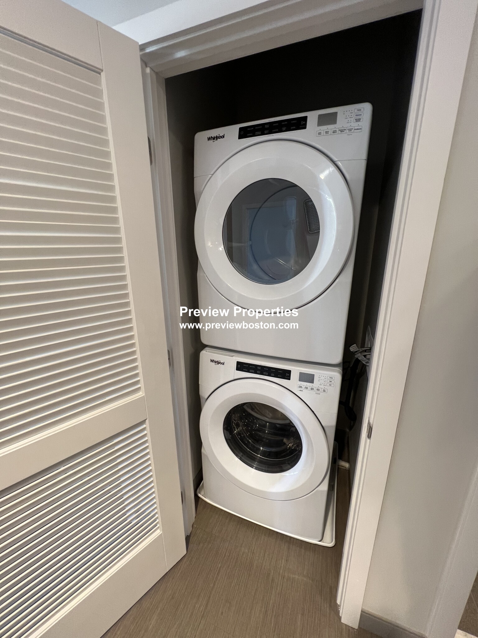 3686 Washington St, Jamaica Plain