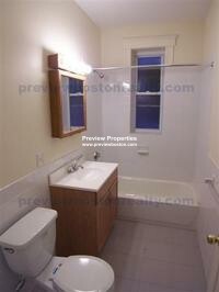 21 Aberdeen St, Fenway