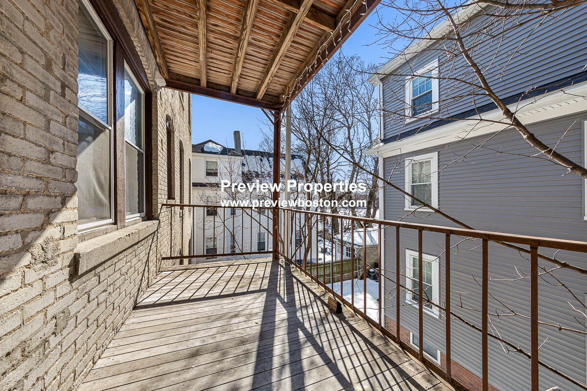 42 Brackett St, Brighton