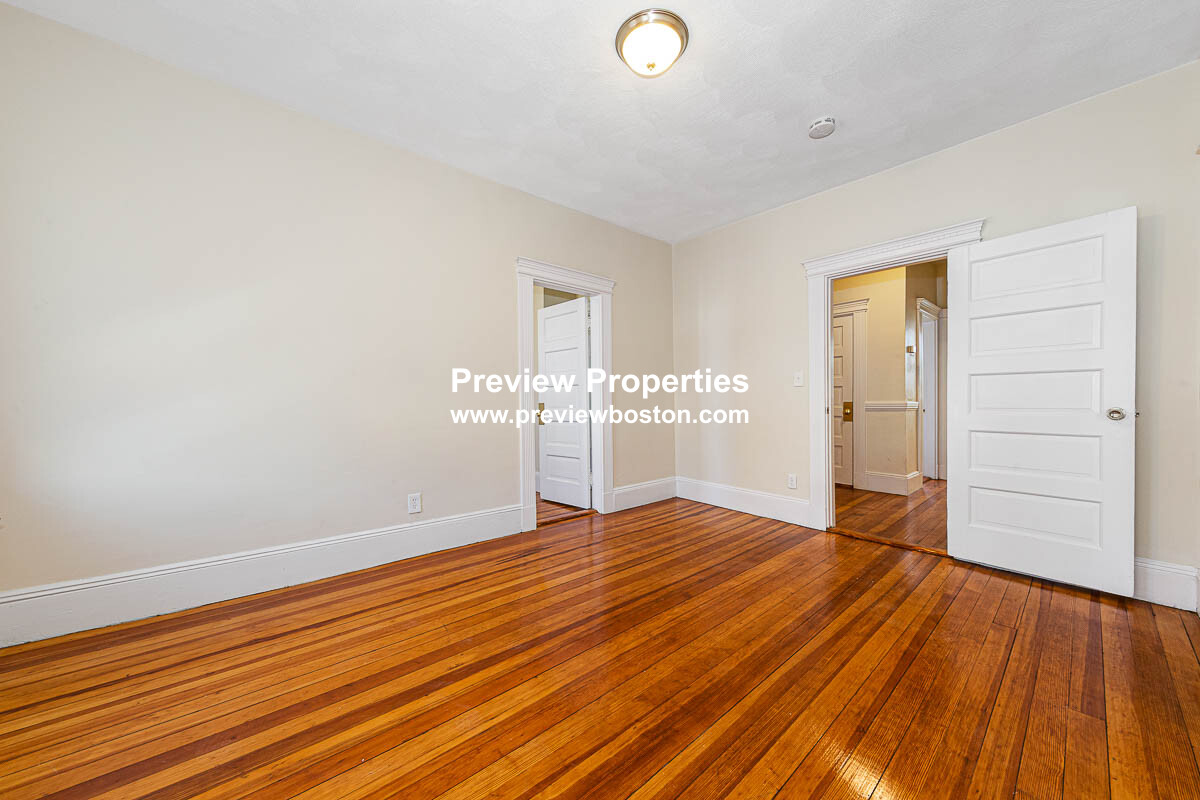 42 Brackett St, Brighton