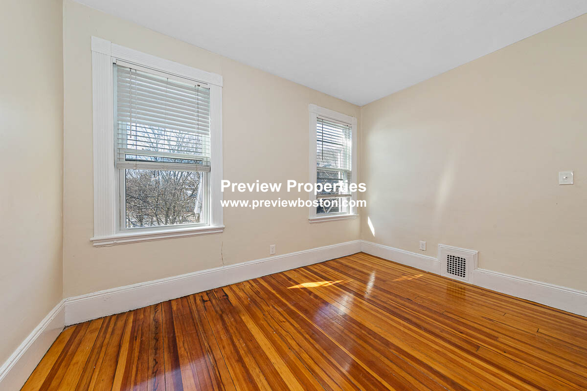 42 Brackett St, Brighton