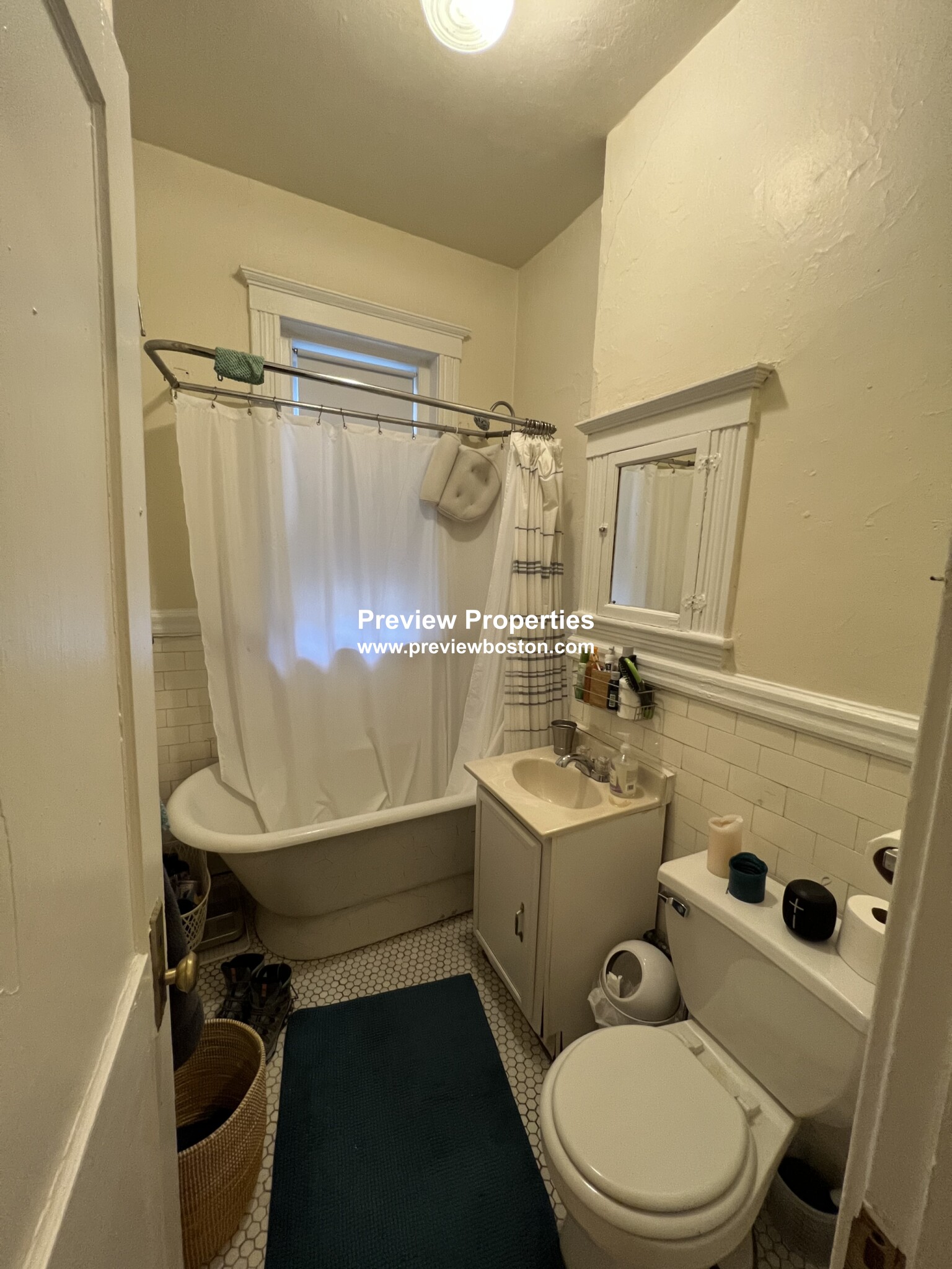 2 bed, 1 bath apartment for rent at 1715 Commonwealth Ave Unit 12, Brighton — photo 13 of 35