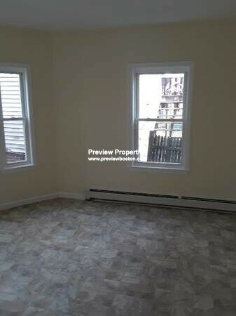 323 Beach St, Revere