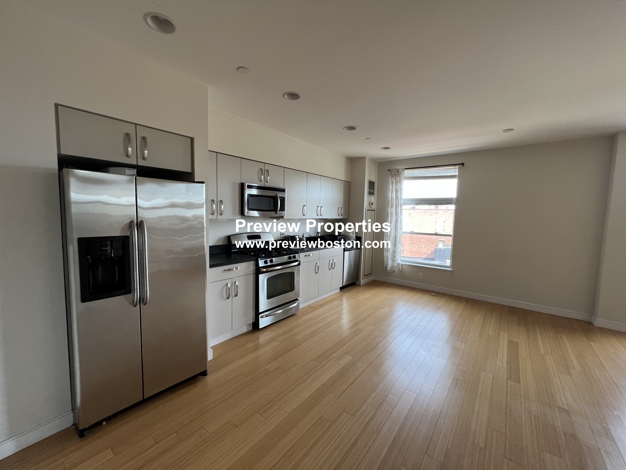 601 Albany St, South End