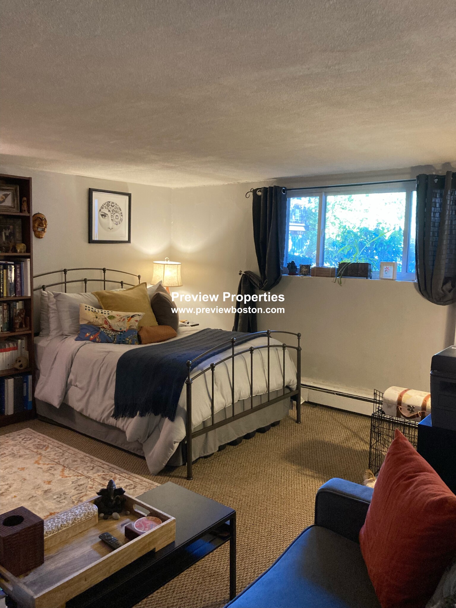 35 Westgate Rd, Chestnut Hill