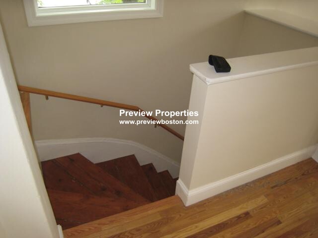 57 Day St, Jamaica Plain