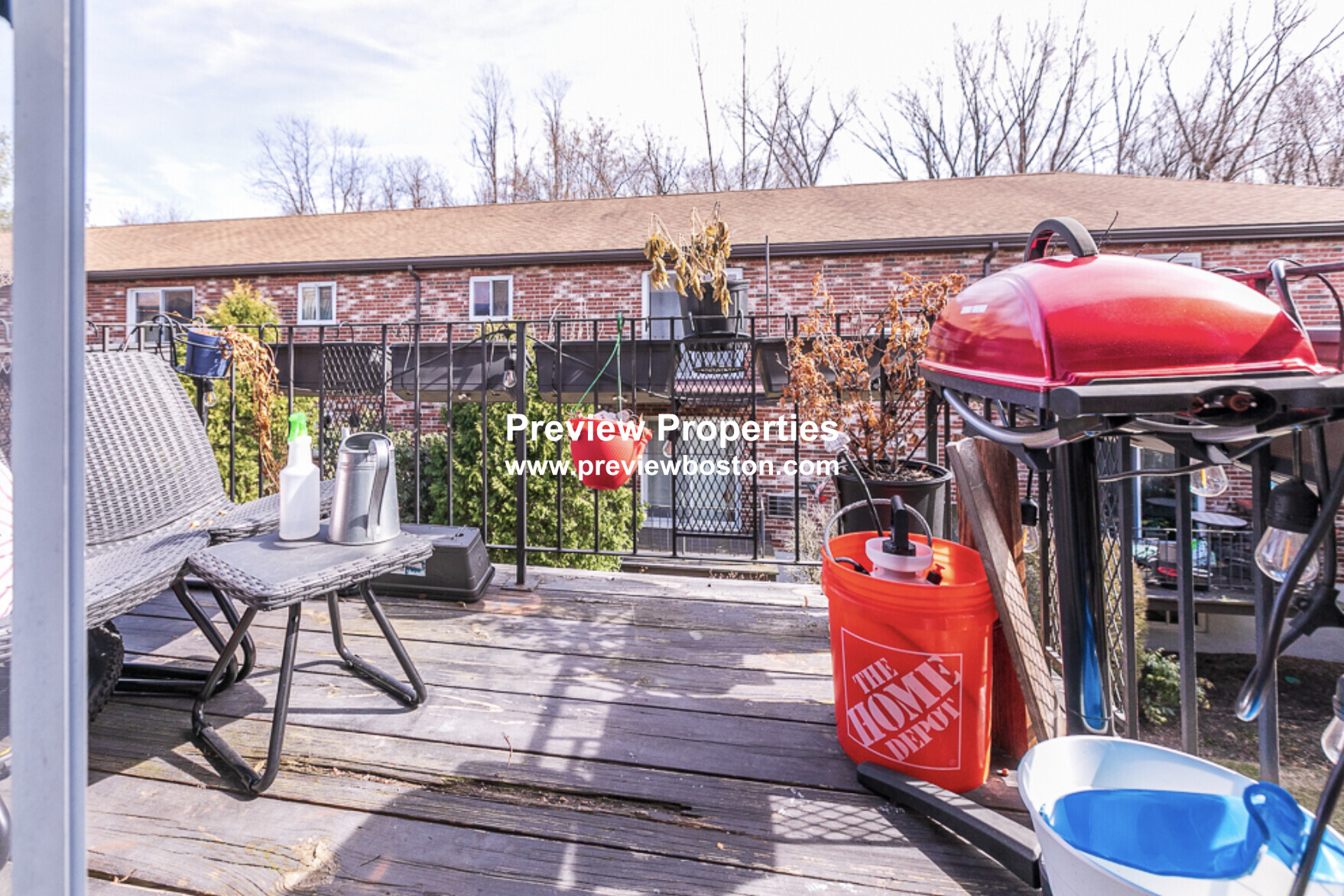 31 Westgate Rd, Chestnut Hill