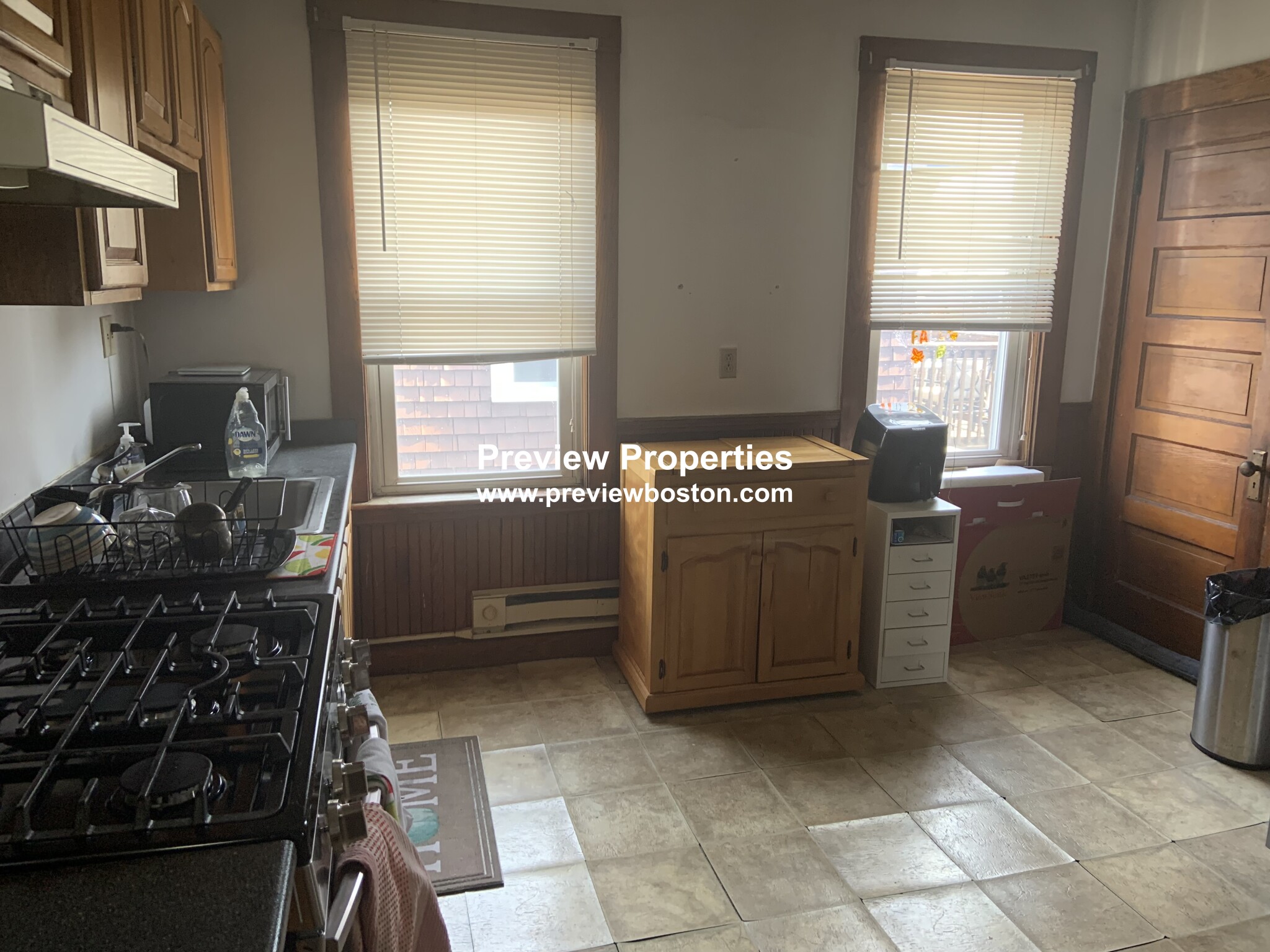 44 Easton St, Allston