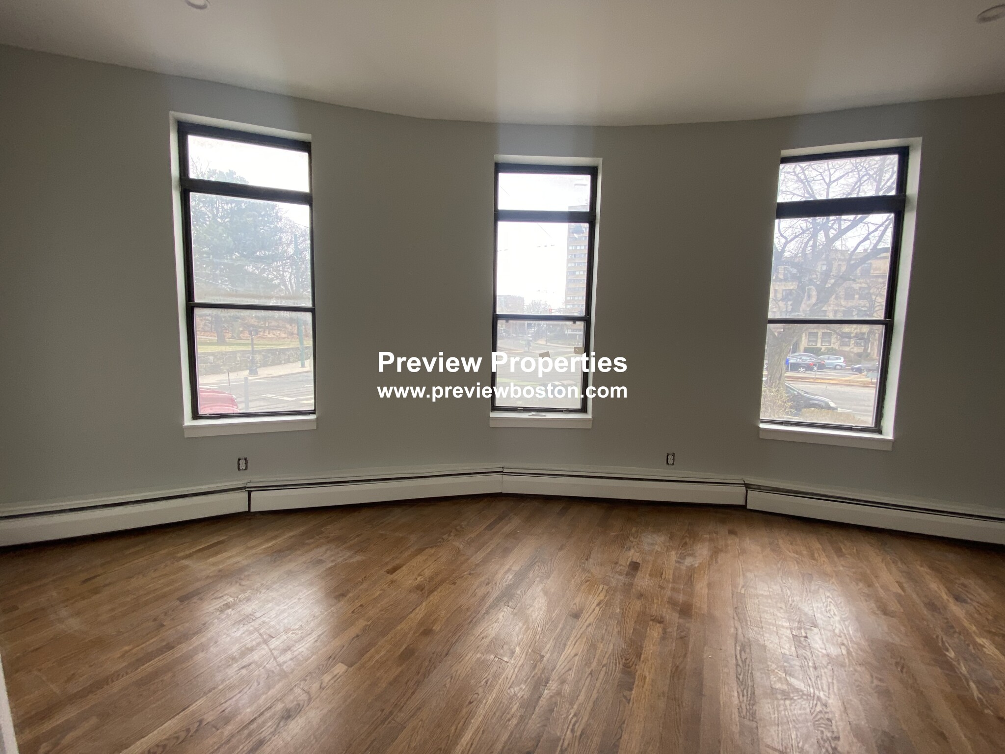 1880 Commonwealth Ave, Brighton