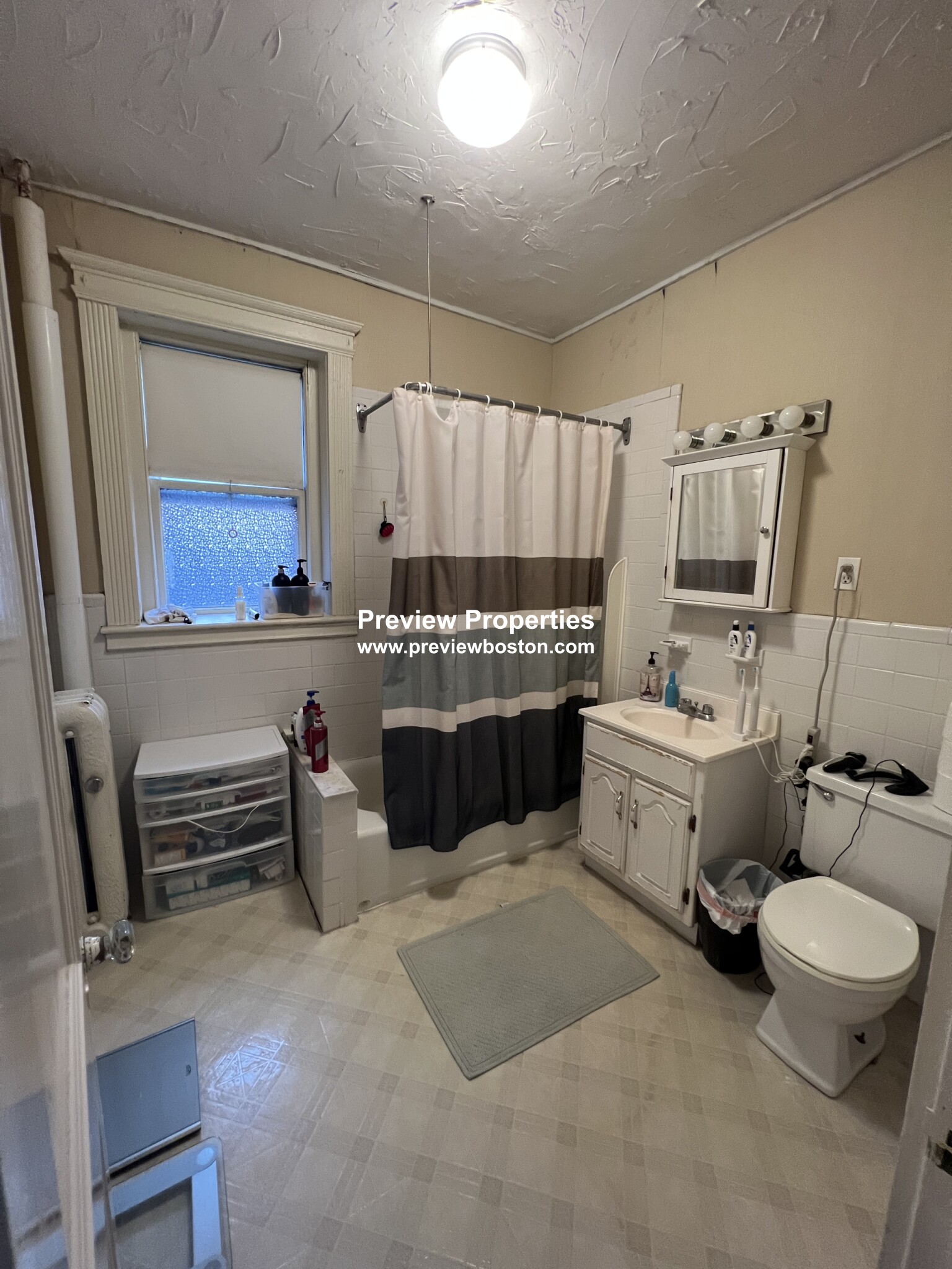 73 Longwood Ave, Longwood