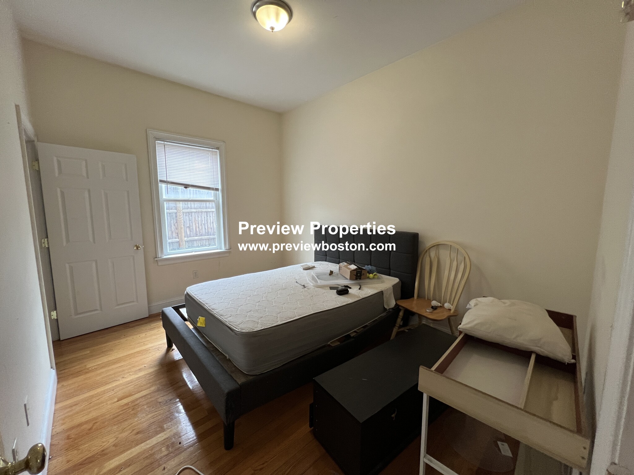 9 Gardner Ter, Allston