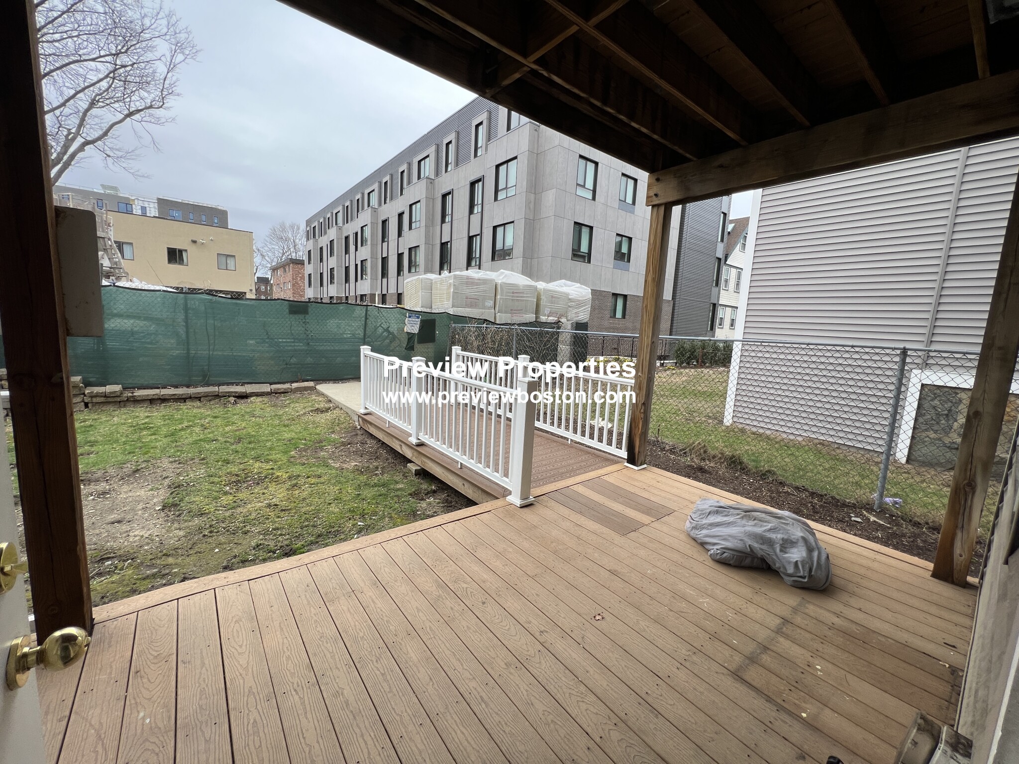 9 Gardner Ter, Allston