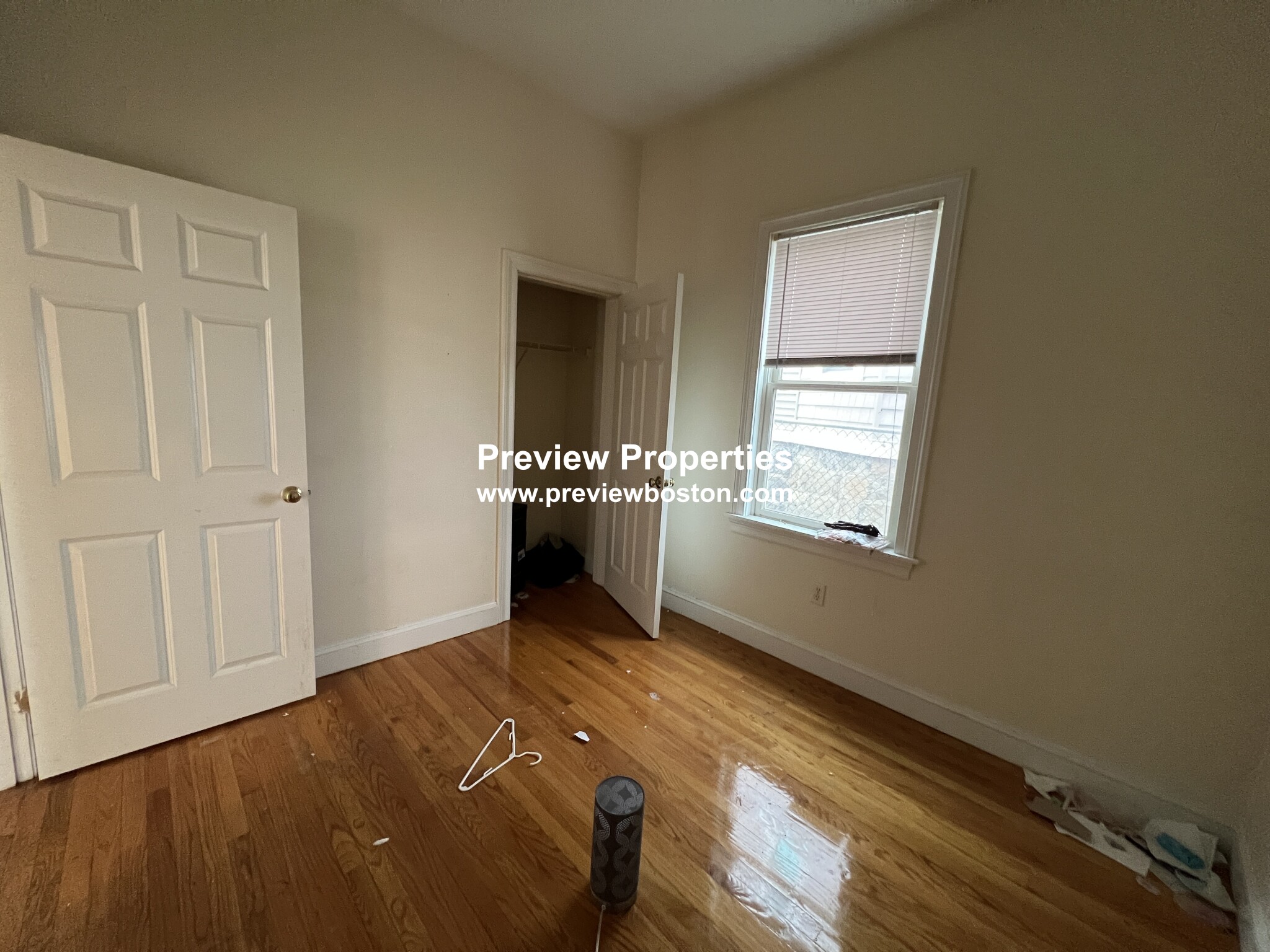 9 Gardner Ter, Allston