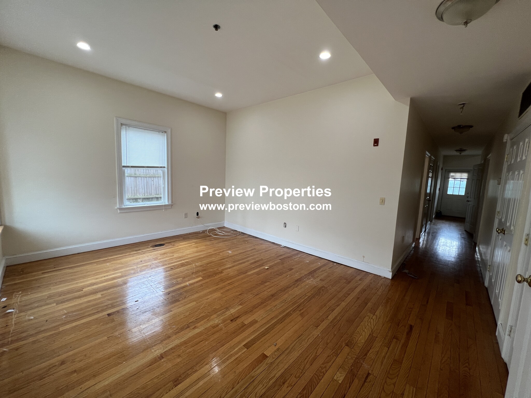 9 Gardner Ter, Allston