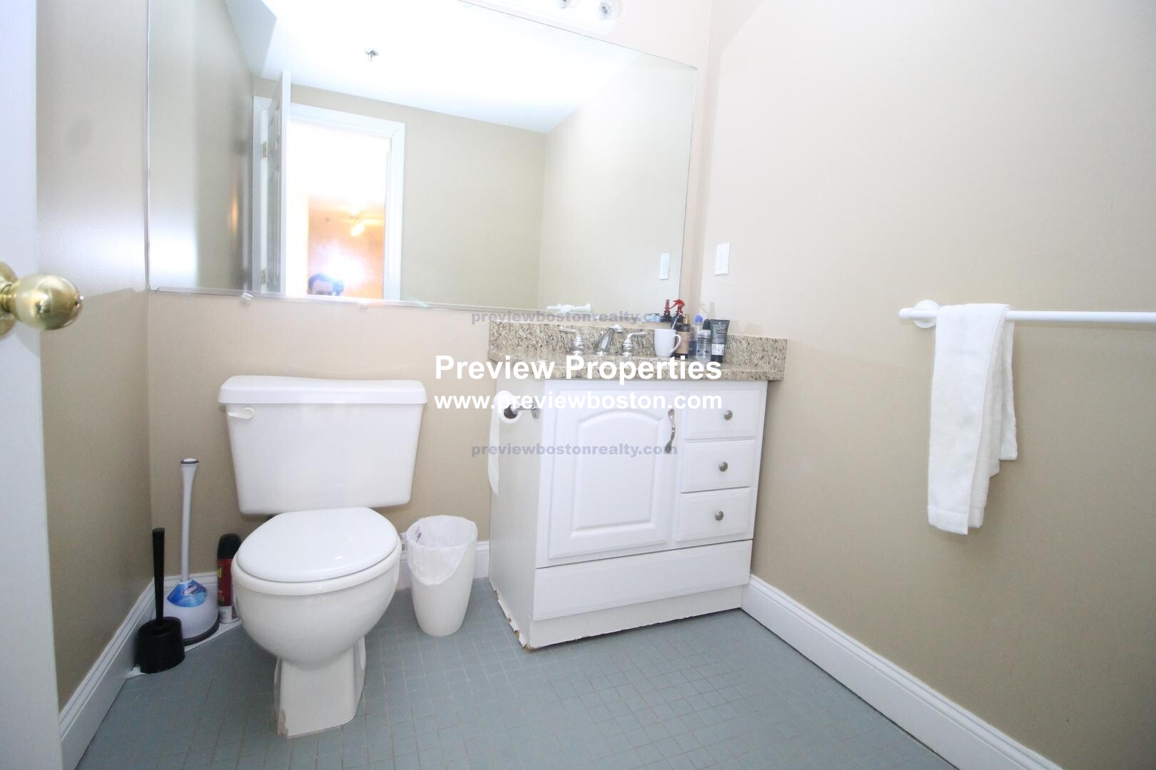 15 North Beacon St, Allston