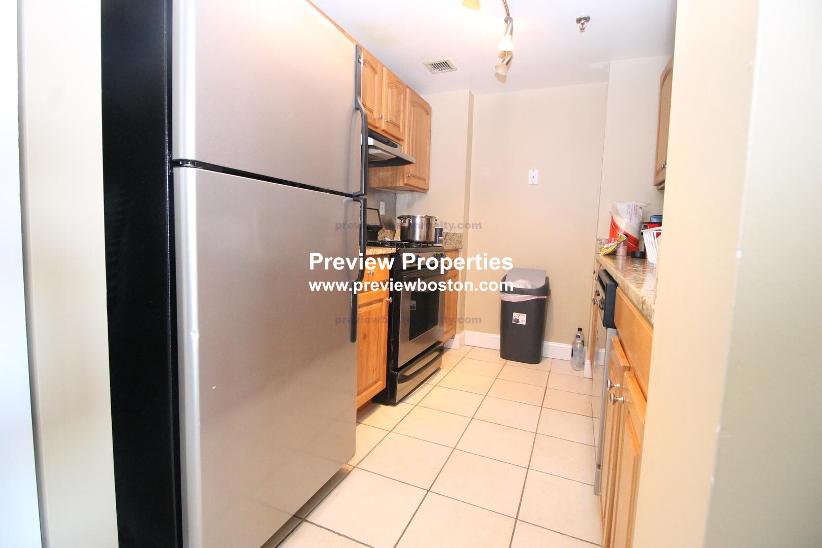 15 North Beacon St, Allston