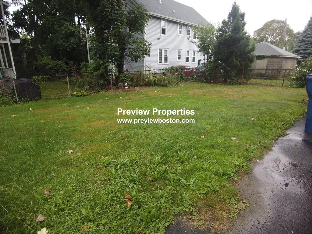 195 Lake St, Brighton