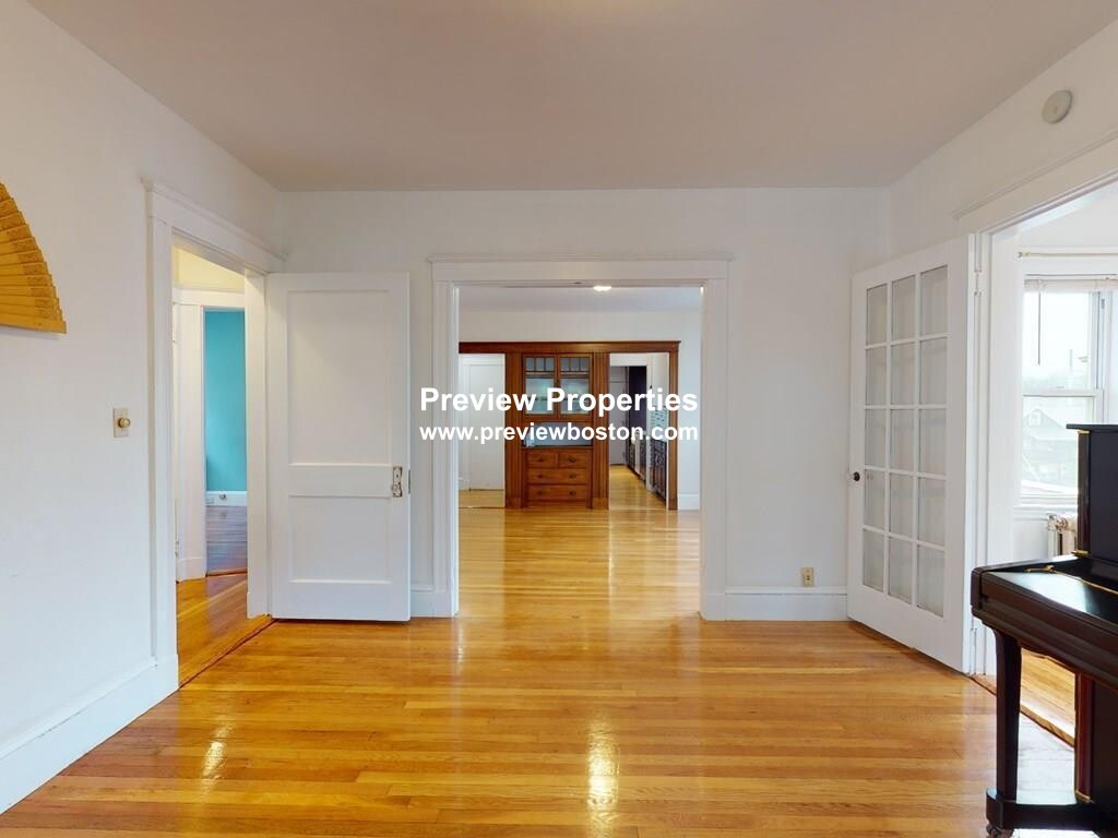 195 Lake St, Brighton