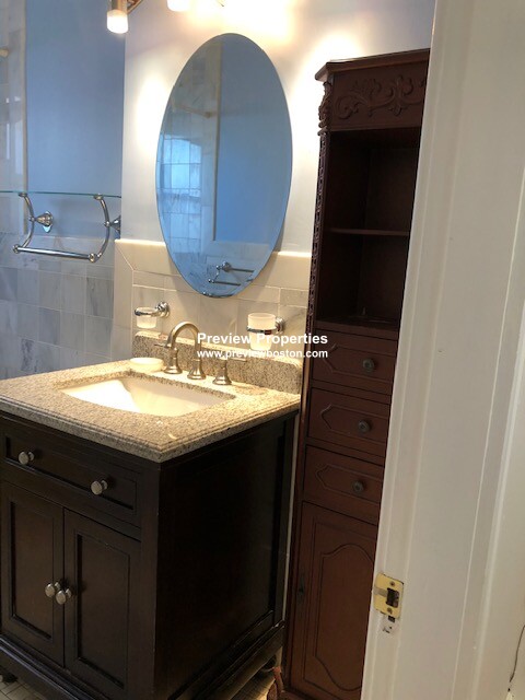 195 Lake St, Brighton