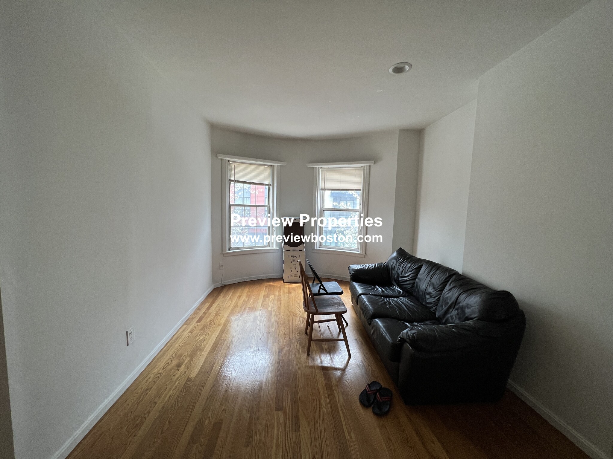 30 Huntington Ave, Jamaica Plain