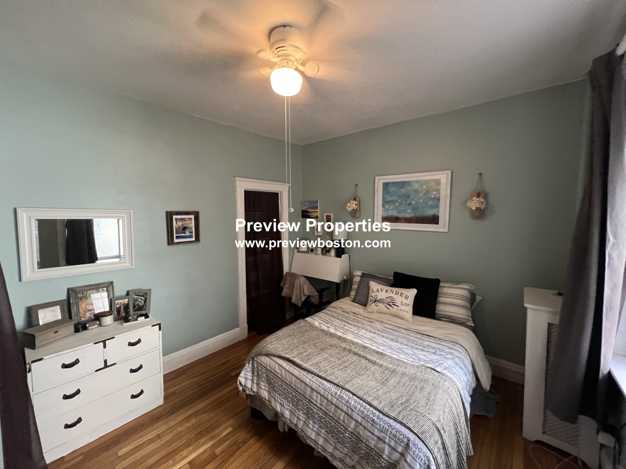 29 Mount Hood Rd, Brighton