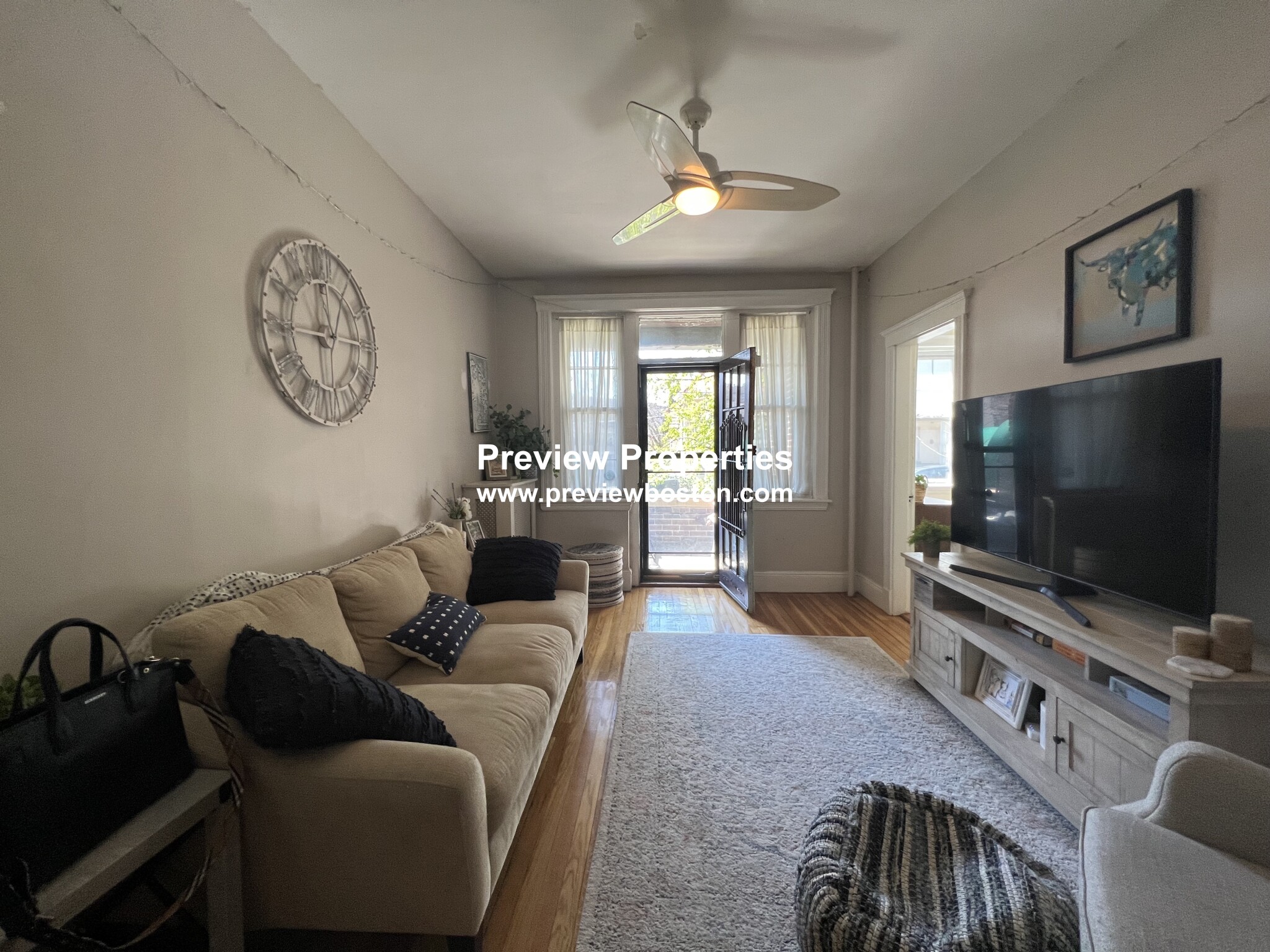 29 Mount Hood Rd, Brighton