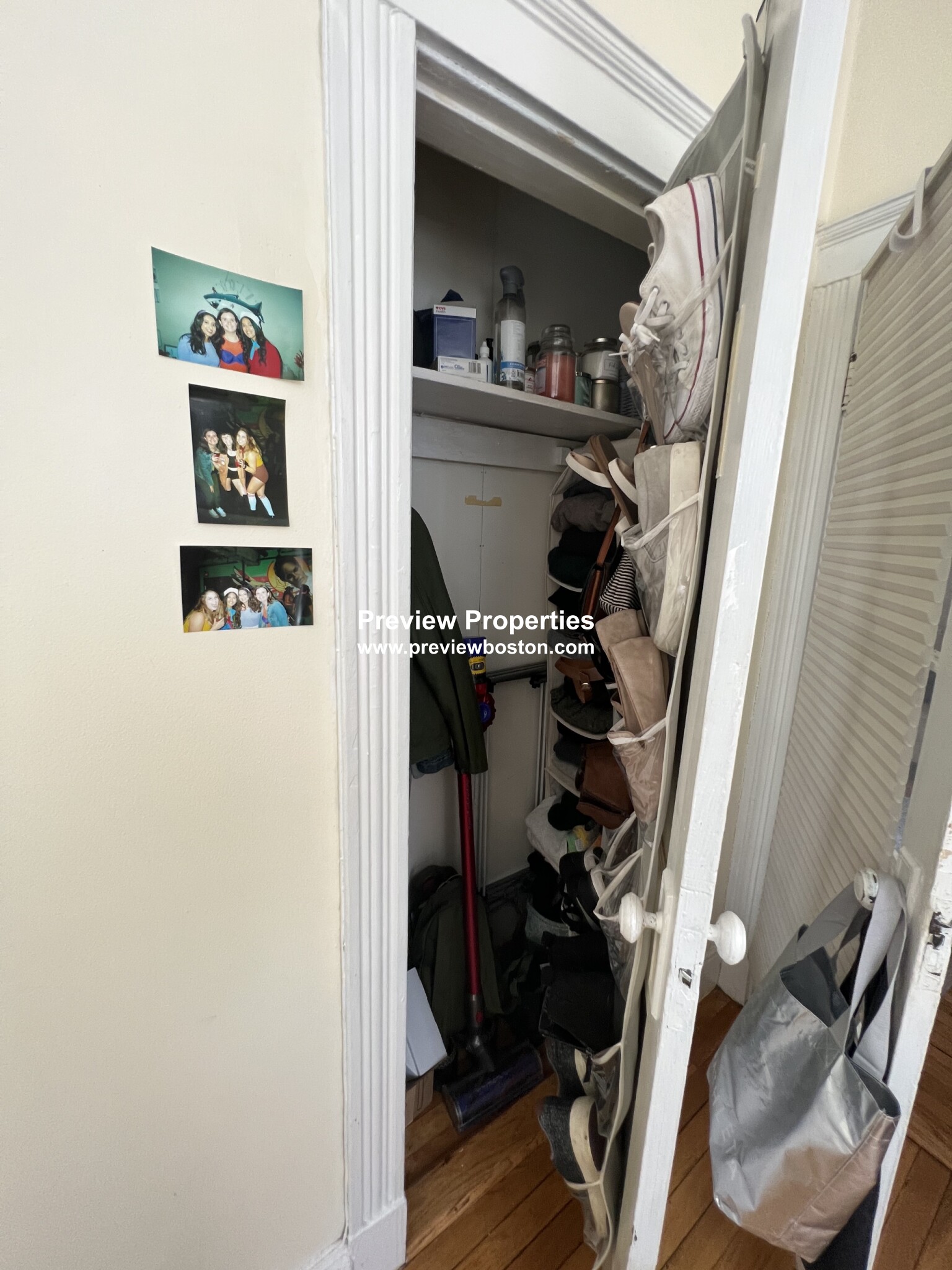 29 Mount Hood Rd, Brighton