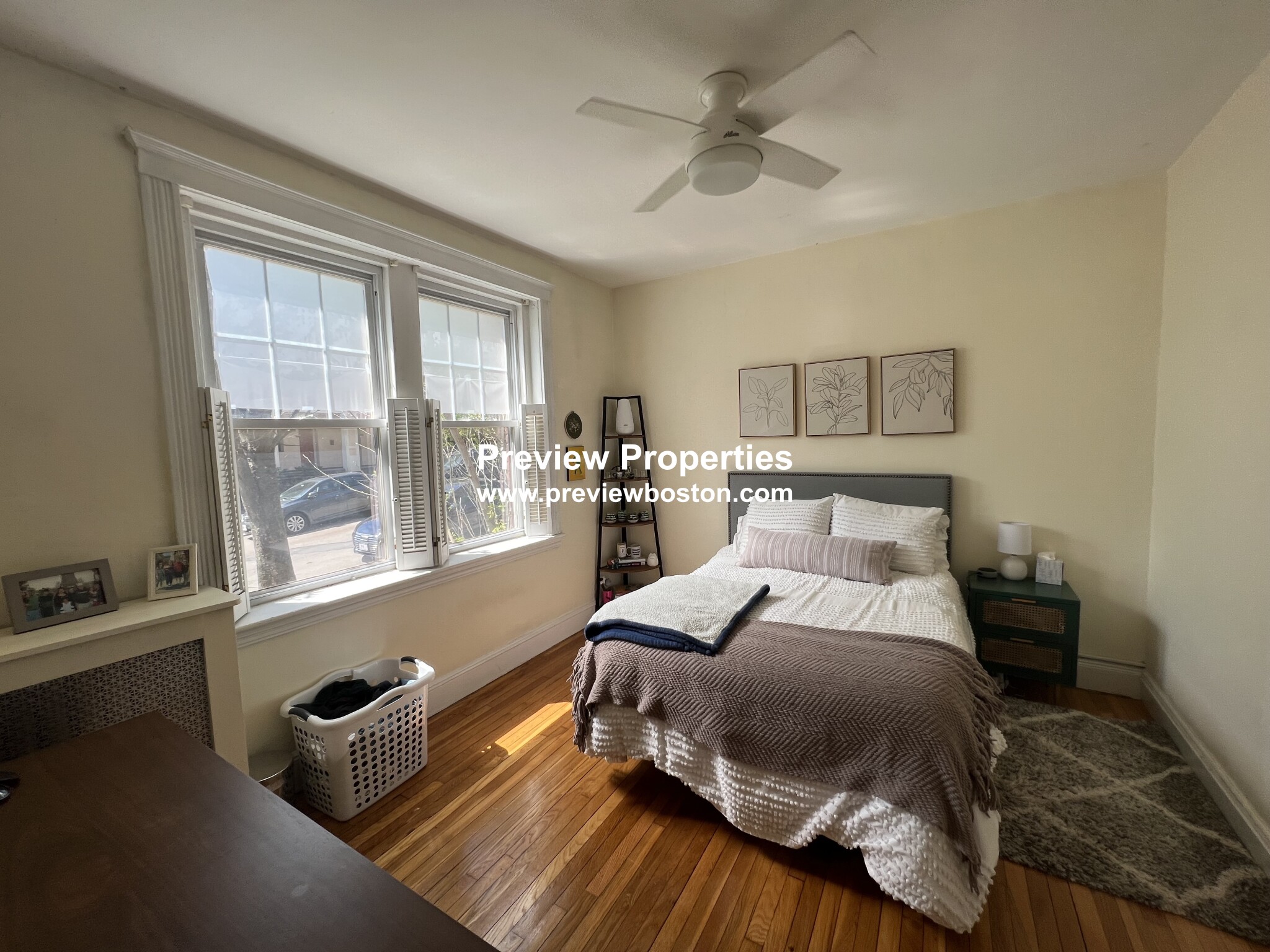 29 Mount Hood Rd, Brighton