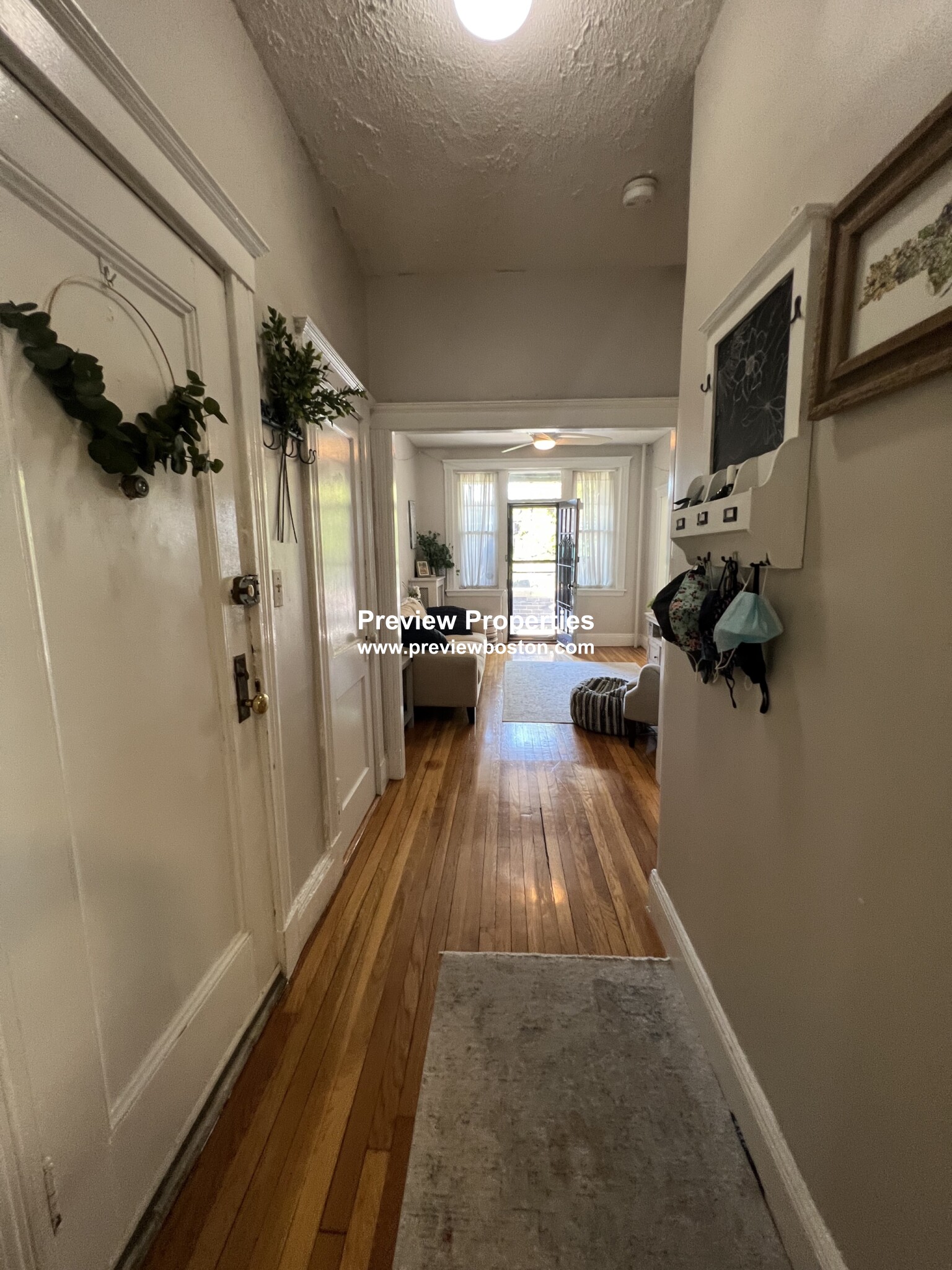 29 Mount Hood Rd, Brighton