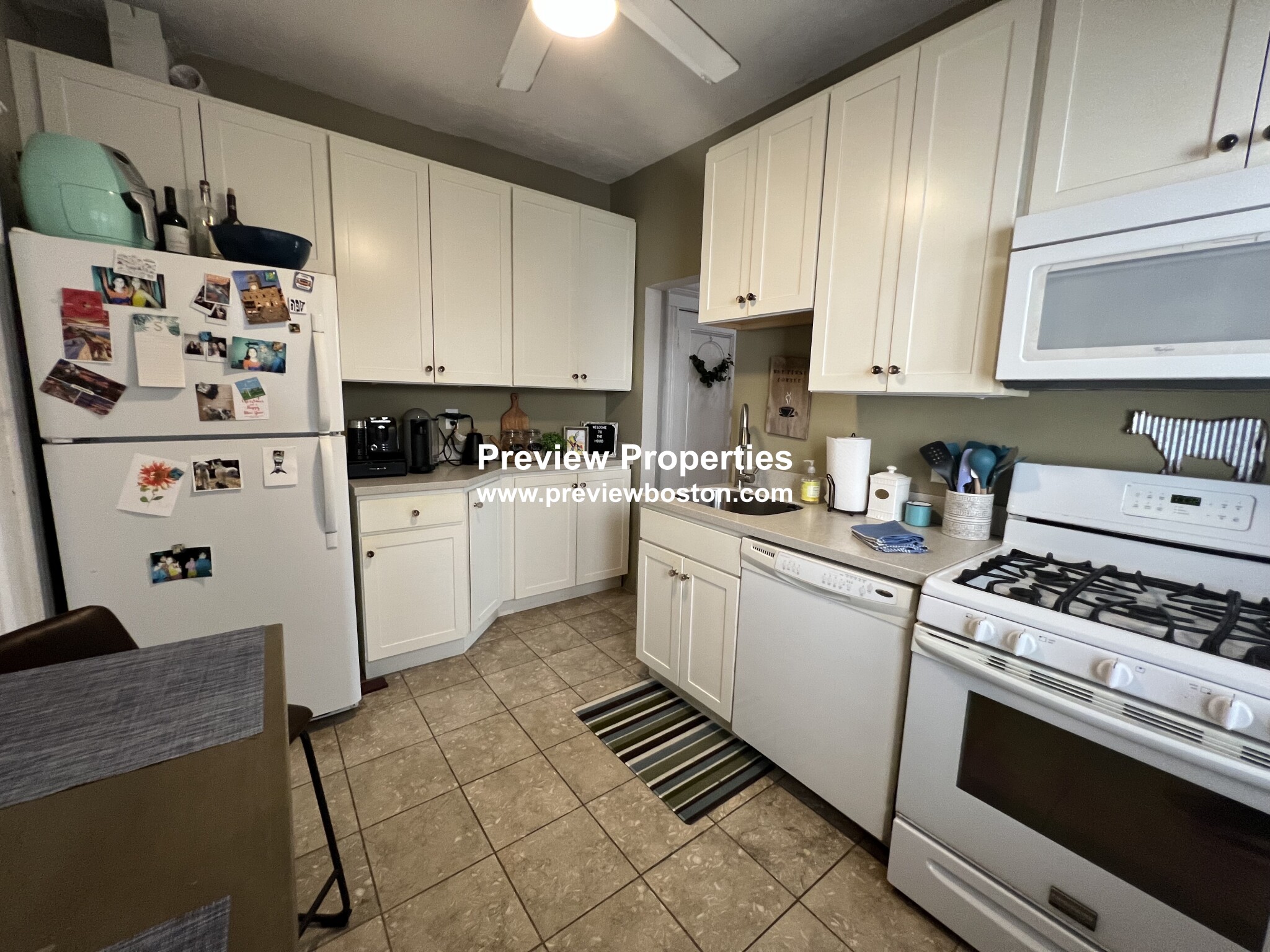 29 Mount Hood Rd, Brighton