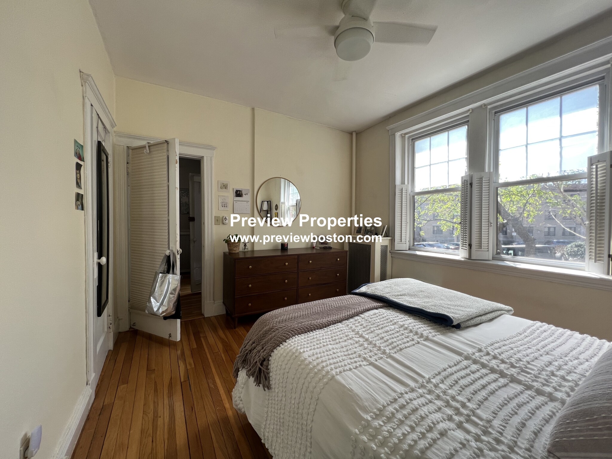 29 Mount Hood Rd, Brighton