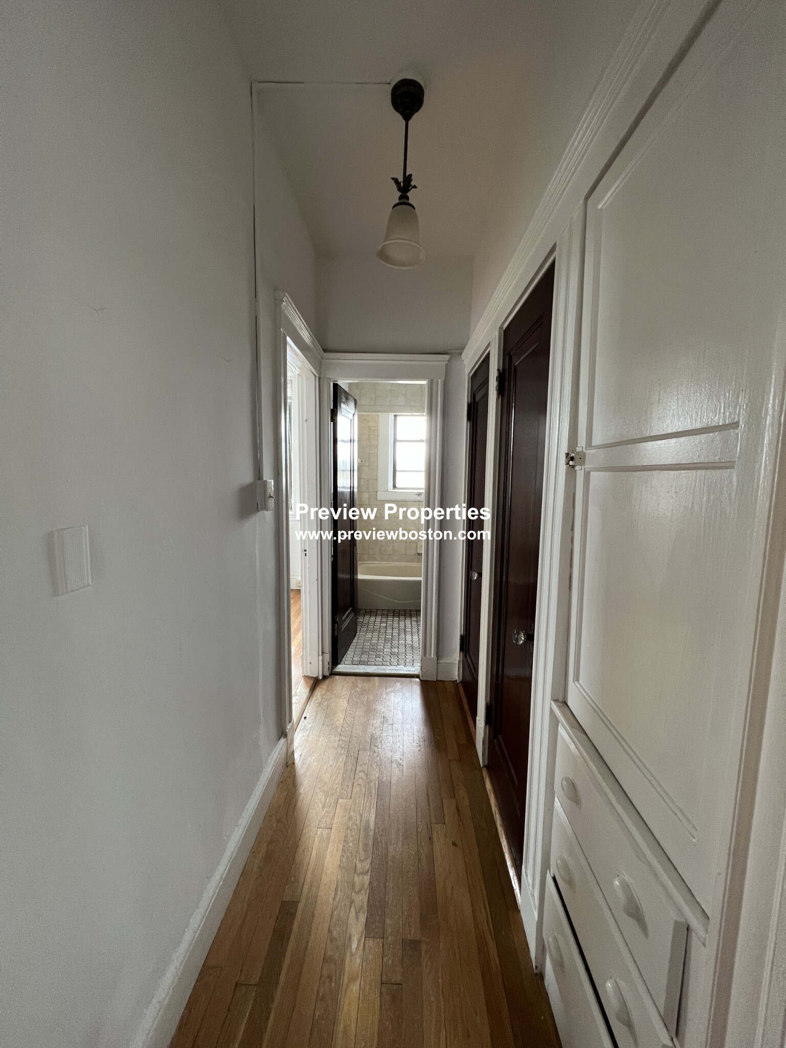 2001 Commonwealth Ave, Brighton