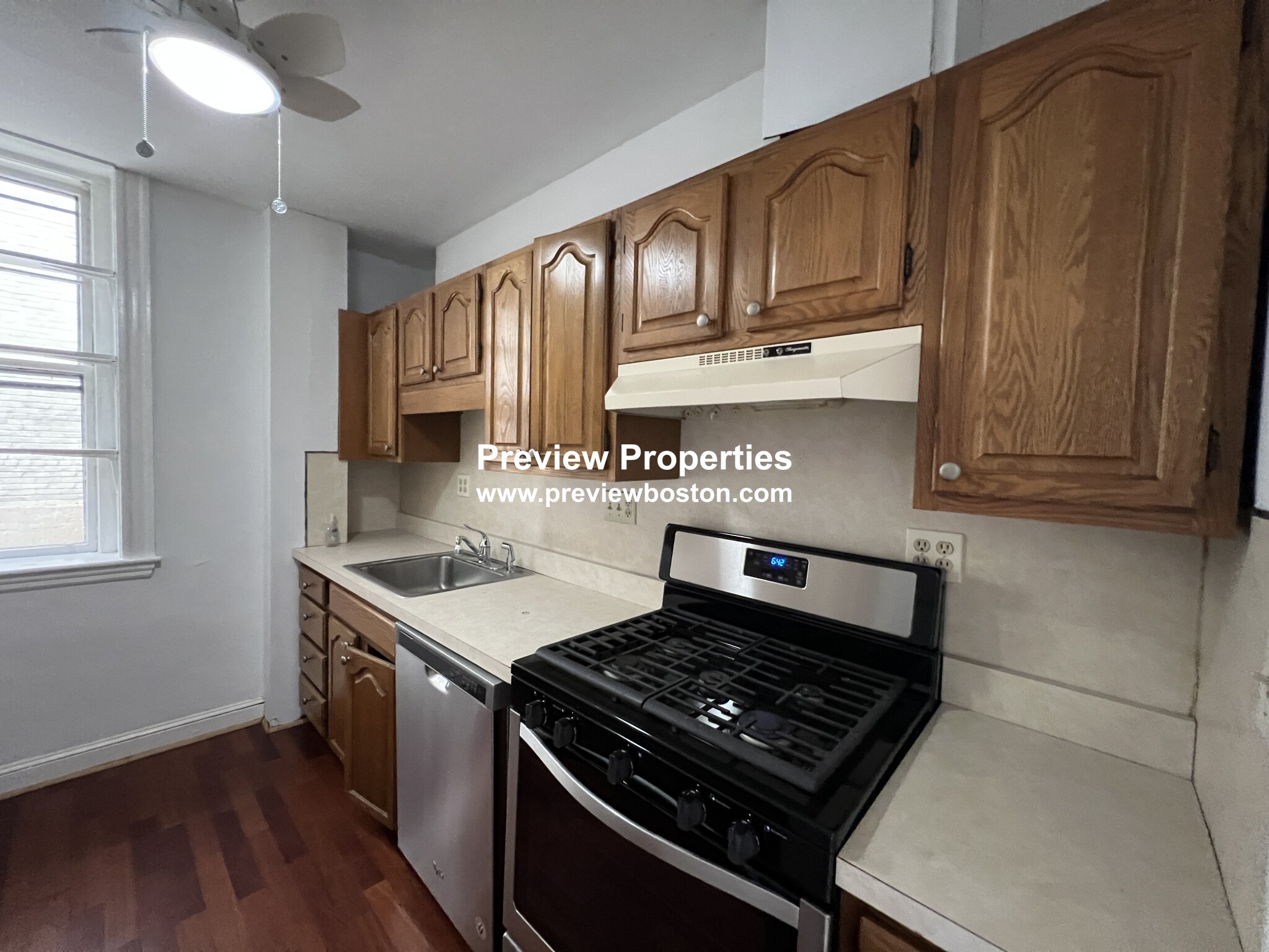 2001 Commonwealth Ave, Brighton