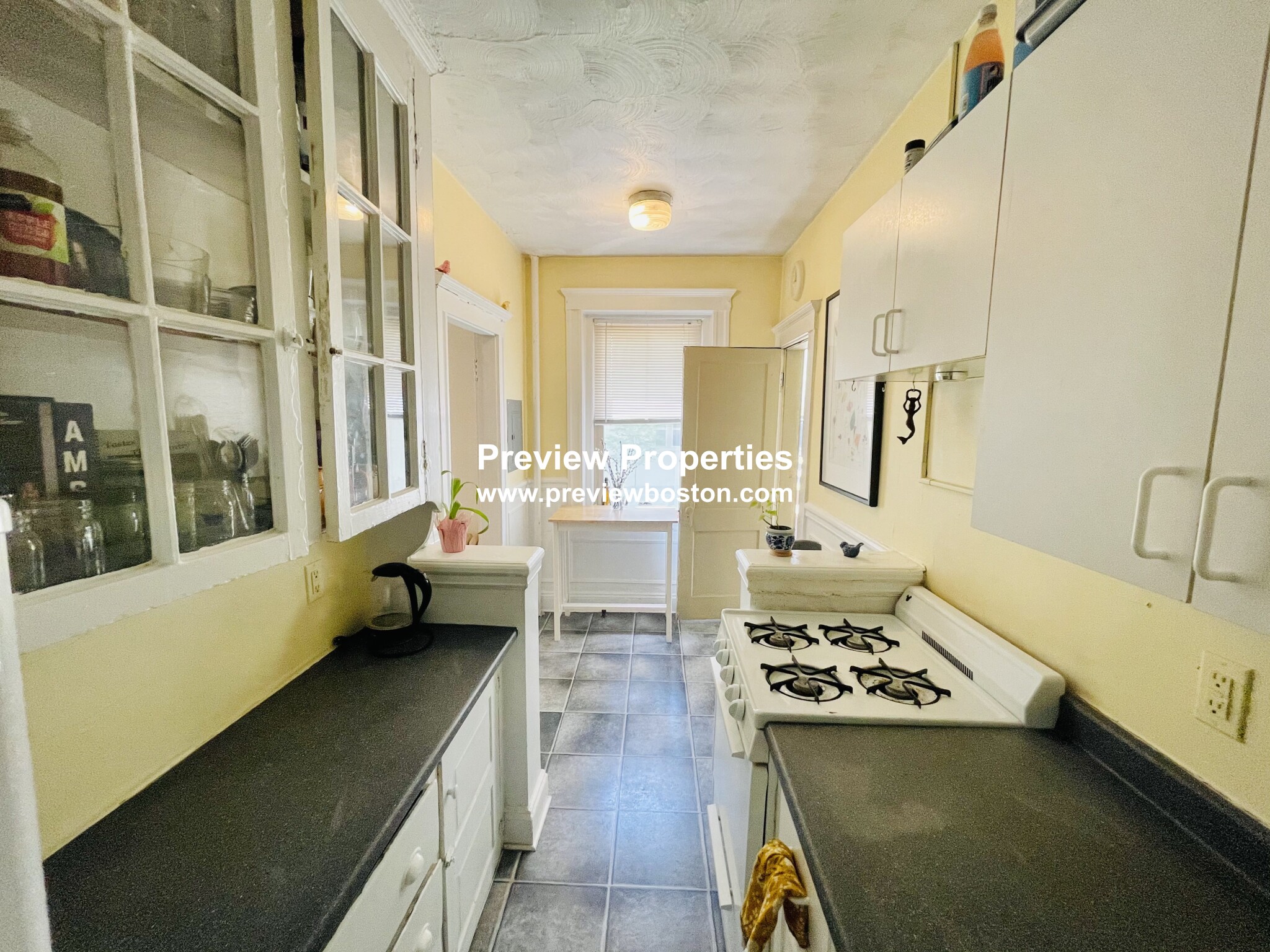 120 Brainerd Rd, Brighton