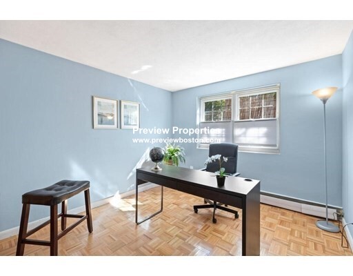 59 Bynner St, Jamaica Plain