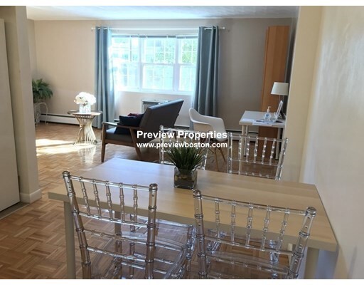 59 Bynner St, Jamaica Plain