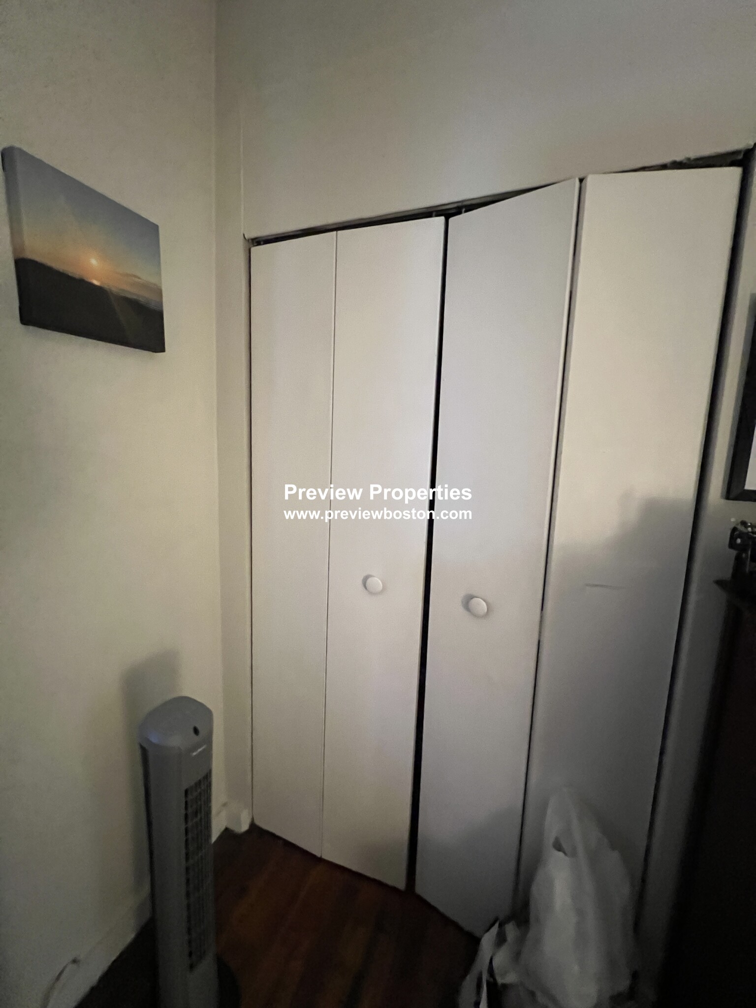 886 Huntington Ave, Jamaica Plain