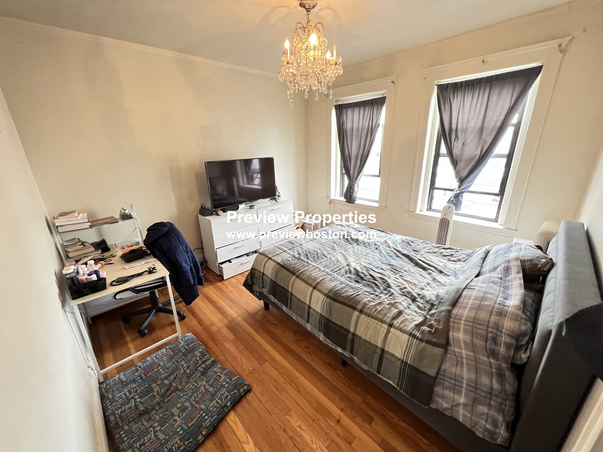 1560 Commonwealth Ave, Brighton