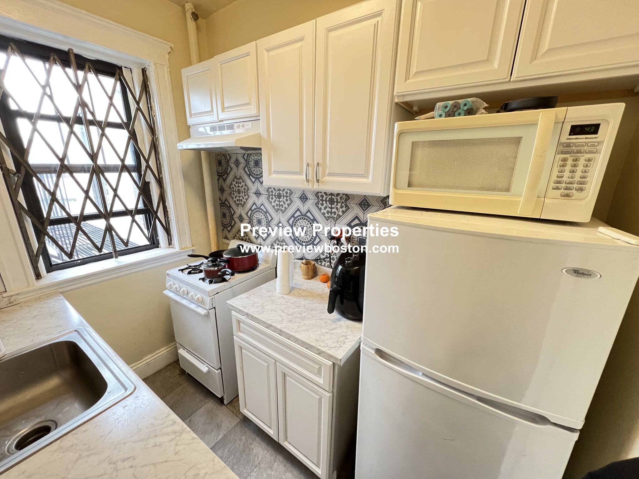 1560 Commonwealth Ave, Brighton