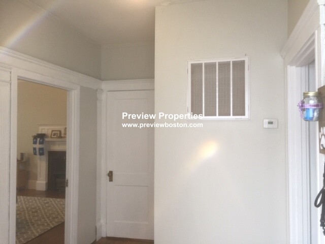 128 Glenville Ave, Allston