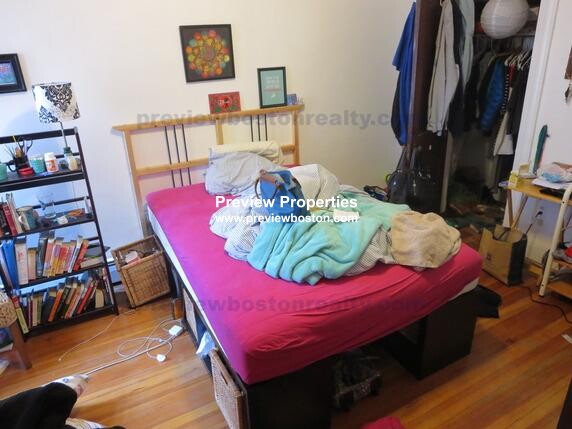 47 Strathmore Rd, Brighton