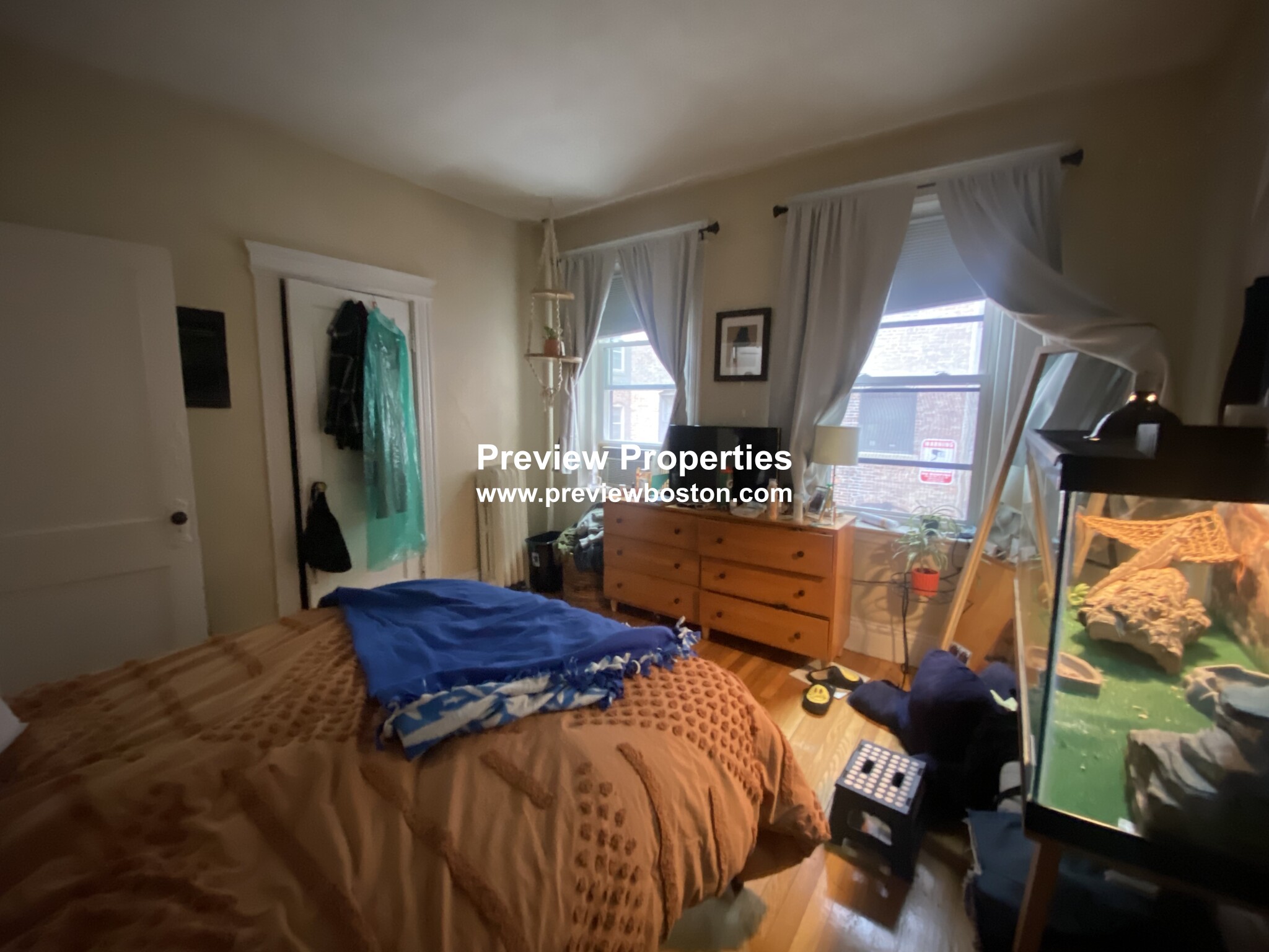 86 Glenville Ave, Allston