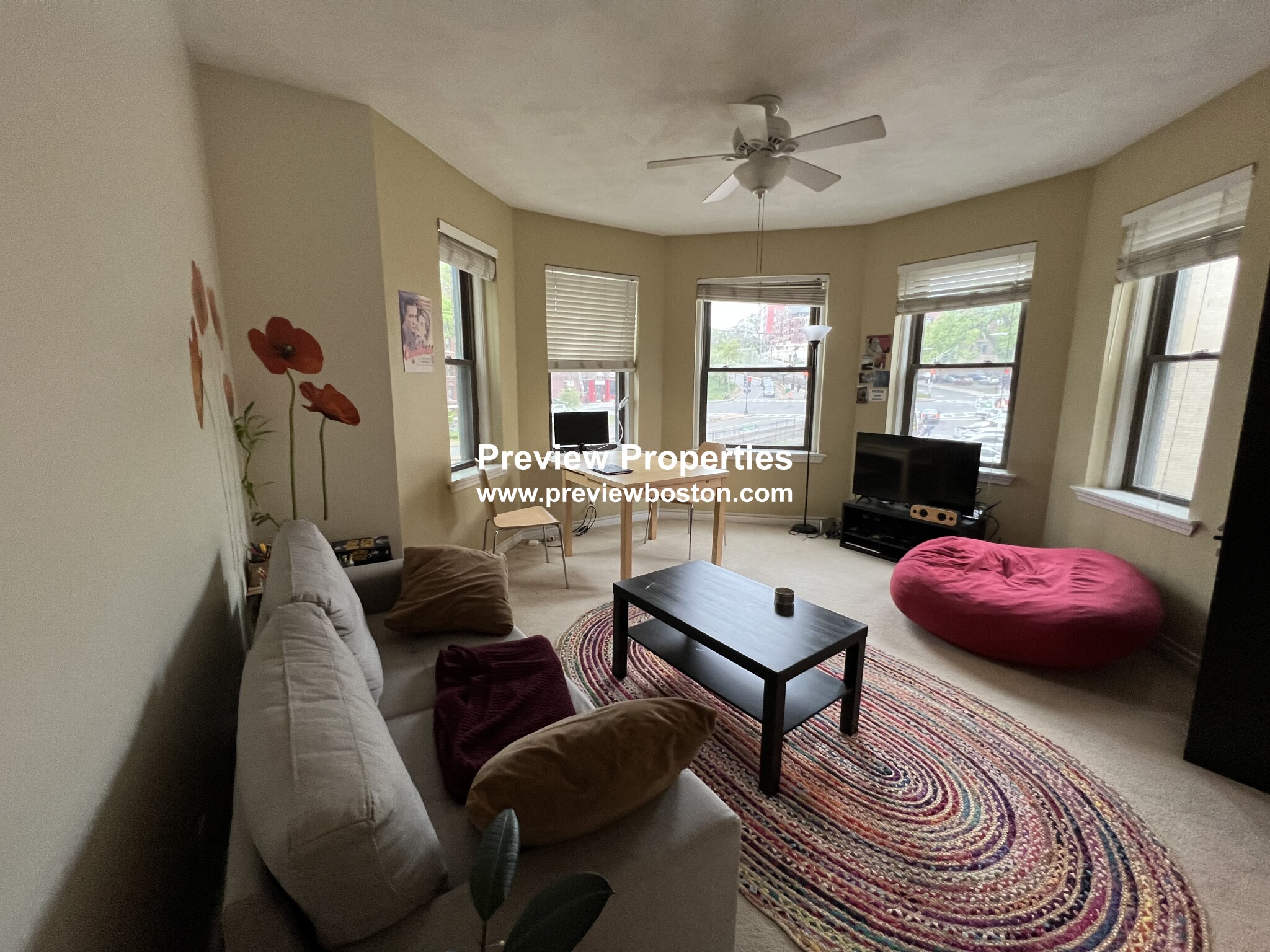 1427 Commonwealth Ave, Allston