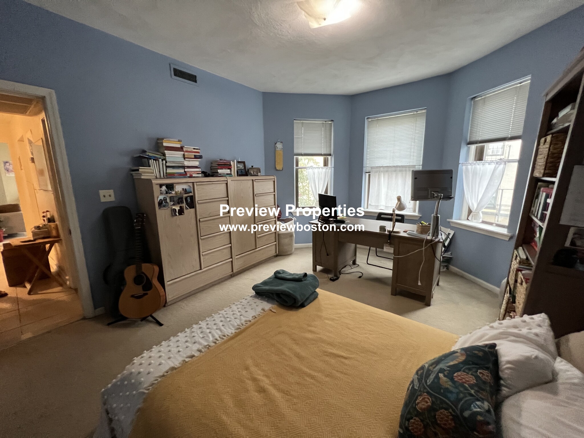 1427 Commonwealth Ave, Allston